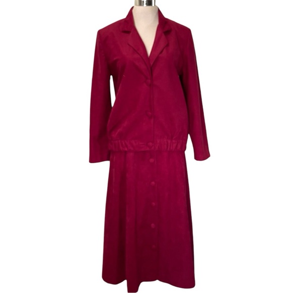 Red Skirt and Long Jacket Set Willow Ridge Vintage - Picture 11 of 14